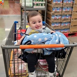 Meet your Posher, Dania